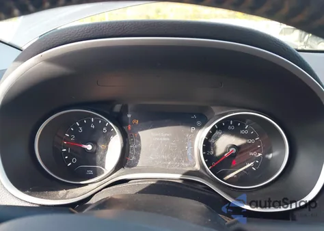 2018 Jeep Compass Latitude 4X4 from USA, damaged, VIN 3C4NJDBBXJT161632